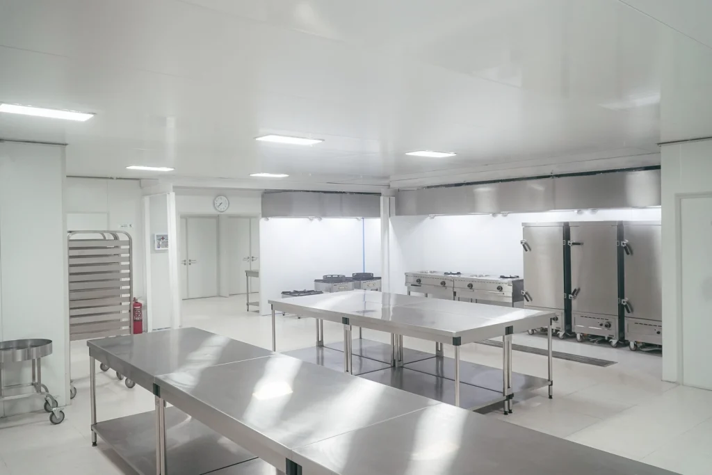 Persiapan Operasional Dapur MBG untuk Produksi Makanan Harian