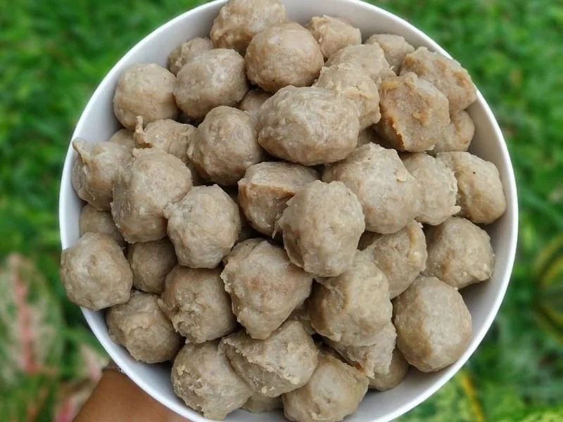 Cara Membuat Adonan Bakso yang Gurih, Lembut, dan Mudah Dibentuk